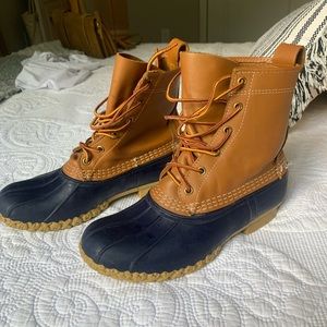 Women’s L.L. Bean Boots (Navy, 8”)